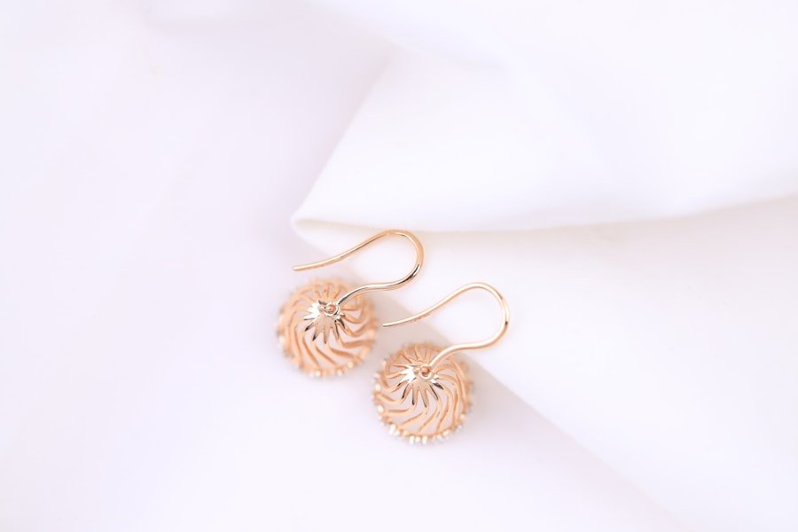 Selene Pearl Studs